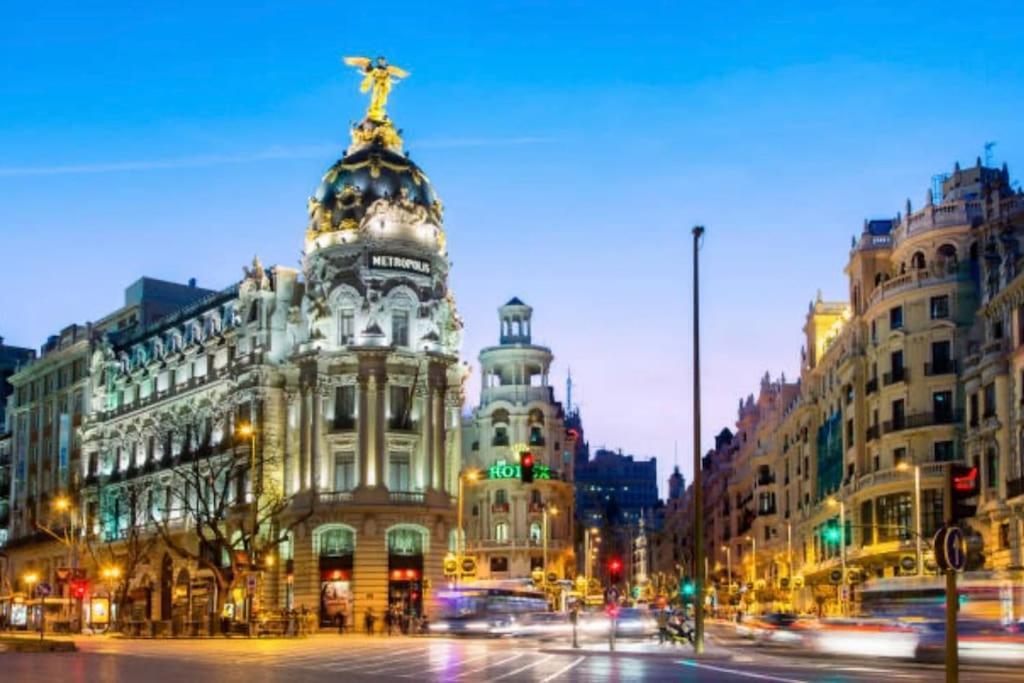 New Quiet Apartment Free Wifi In Gran Via Downtown Madri Exterior foto